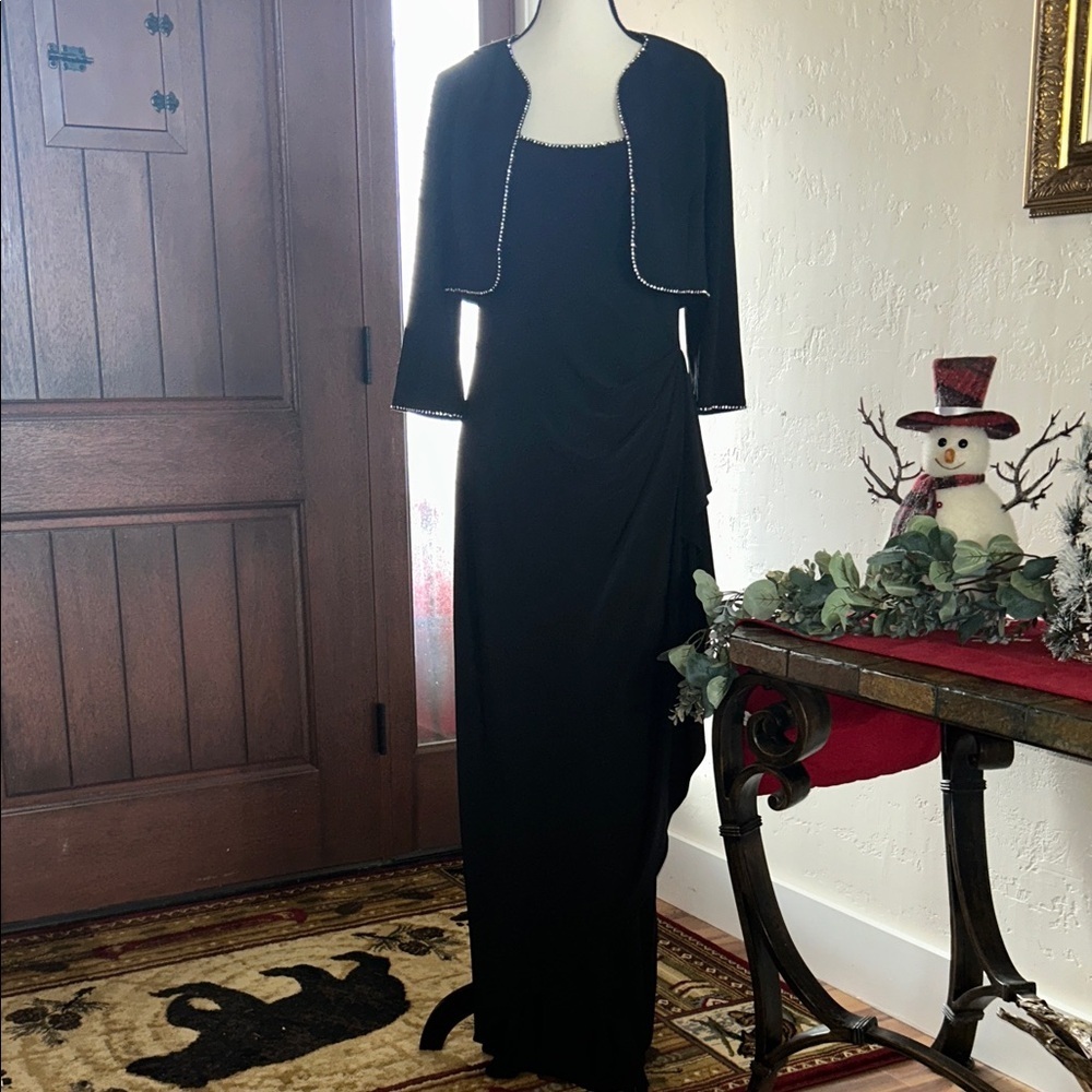 Alex Evenings Elegant Black Gown